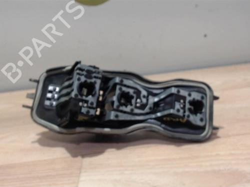 Used Licence plate light RENAULT GRAND SCÉNIC II (JM0/1_) 1.5 dCi (JM1E) (106 hp) 25387526