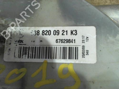 Used Right front indicator MERCEDES-BENZ VITO Van (W638) 112 CDI 2.2 (638.094) (122 hp) 30665273