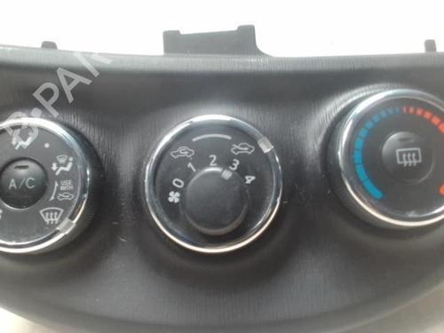Climate control TOYOTA YARIS (_P13_) 1.4 D (NLP130_, NLP130) | BP27862618I5 