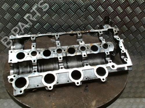 Used Valve cover Valve cover PEUGEOT 206 SW (2E/K) 2.0 HDi (90 hp) 33820397 33820397