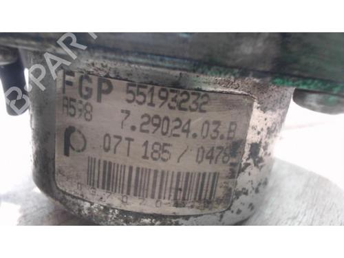 Vacuum pump CITROËN C2 (JM_) 1.4 HDi | BP25385826M80