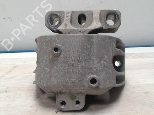 Used Engine mount VW BORA I (1J2) 1.6 16V (105 hp) 28573323