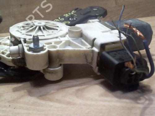 Front right window mechanism BMW 1 (E87) 118 d | BP31219707C23 - Image 2