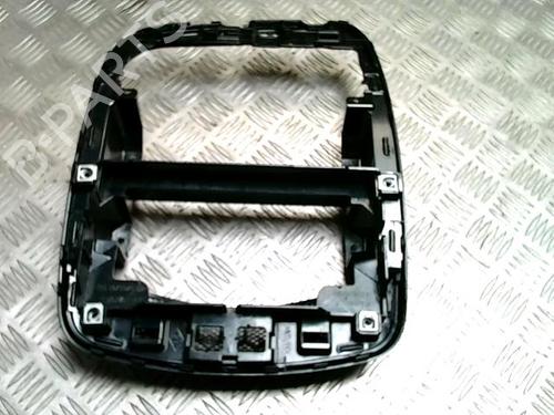 Used Middle console Middle console RENAULT CLIO IV (BH_) 1.5 dCi 75 (75 hp) 36668472 36668472
