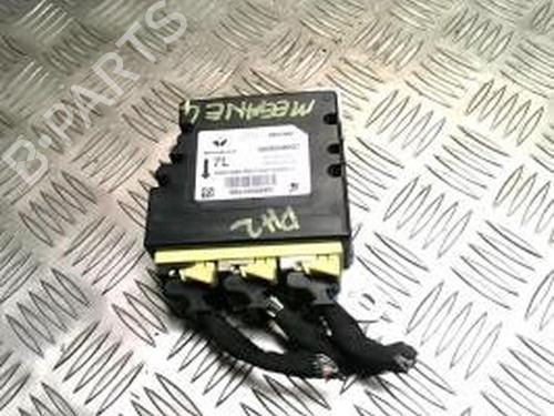 Airbag styreenhed RENAULT MEGANE IV Grandtour (K9A/M/N_) 1.5 Blue dCi 115 (K9A6) (116 hp) 25841252