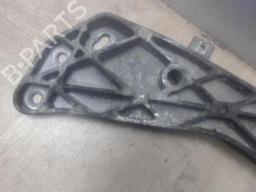 Getriebehalter für BMW 3 (E90) 330 xd (231 hp) 28804028