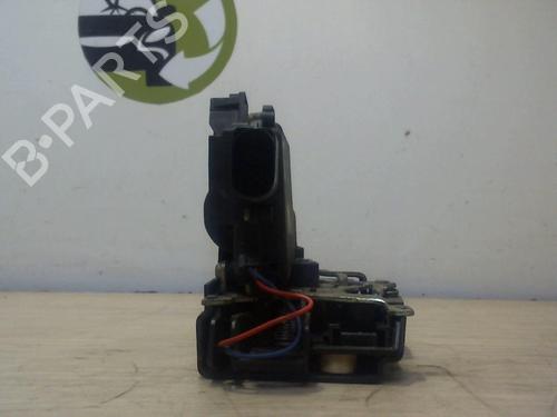 Serrure avant gauche SKODA OCTAVIA I (1U2) 1.9 TDI (110 hp) 25409822