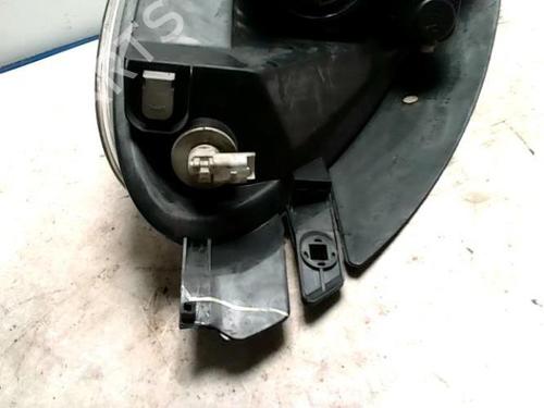 Right headlight CITROËN XSARA PICASSO (N68) 1.6 HDi | BP26678089C29 