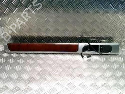 Used Rear left interior door handle VW TOUAREG (7LA, 7L6, 7L7) 2.5 R5 TDI (174 hp) 25790727