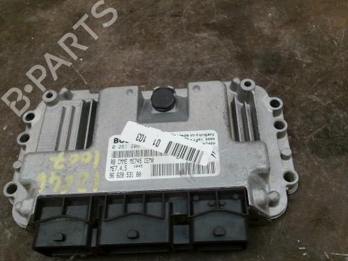 Used Engine control unit (ECU) Engine control unit (ECU) PEUGEOT 1007 (KM_) 1.6 16V (109 hp) 34243925 34243925