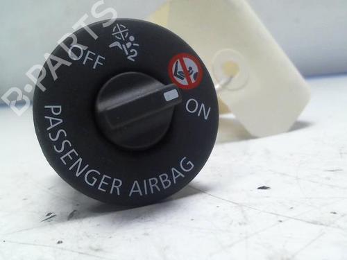 Kombi Kontakt / Stilkkontakt RENAULT CLIO IV Grandtour (KH_) 1.2 TCe 120 (KHM0) (120 hp) 31237930