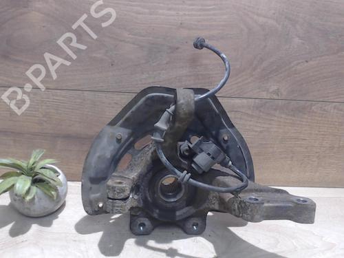 Venstre Styrespindel Lejehus OPEL VECTRA B Hatchback (J96) 1.8 i 16V (F68) (116 hp) 25410377