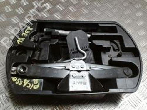 Used Jack Kit CITROËN C4 Picasso II 1.6 BlueHDi 120 (120 hp) 30406105