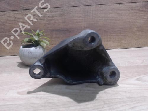 engine-mount-renault-megane-ii-estate-km01_-2003-2004-2005-2006-2007-2008-2009-2010-2011-2012-31218457 main image