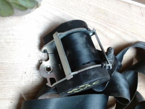 Used Rear left seatbelt DACIA SANDERO 1.2 16V (75 hp) 31236095