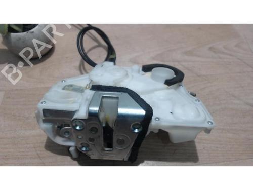 Front right lock OPEL AGILA B (H08) 1.0 (F68) | BP25386093C97 