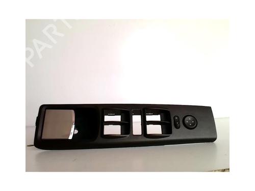 Used Rear left interior door handle LANCIA MUSA (350_) 1.4 (350.AXF1A) (78 hp) 25417491
