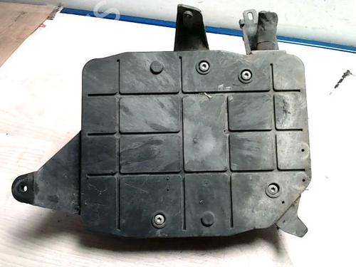 Fuse box VOLVO C30 (533) 2.0 D | BP27666562E1