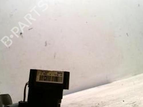 Used Switch RENAULT RAPID Box Body/MPV (F40_, G40_) 1.9 D (F40R) (54 hp) 25424263