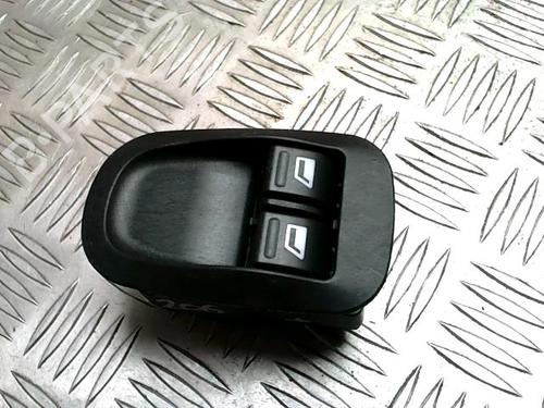 Used Left front window switch Left front window switch PEUGEOT 206+ (2L_, 2M_) 1.4 HDi eco 70 (68 hp) 36767960 36767960