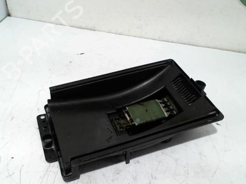 Used Heater resistor Heater resistor VW GOLF IV (1J1) 1.9 TDI (90 hp) 25400267 25400267