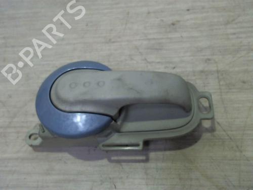 Used Front left interior door handle NISSAN MICRA III (K12) 1.2 16V (65 hp) 25408440