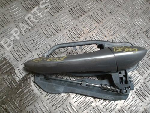 Used Front right exterior door handle Front right exterior door handle 36883557 36883557