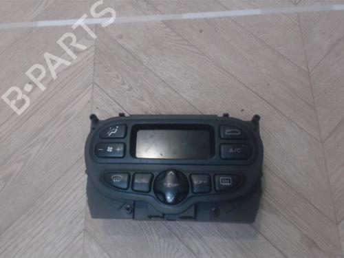 AC-Styringsenhed/Manøvreenhed PEUGEOT 206 Hatchback (2A/C) 1.4 i (75 hp) 25388999