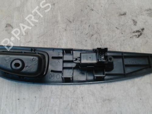 Right front window switch NISSAN PRIMERA (P12) 2.2 Di | BP31227210I26