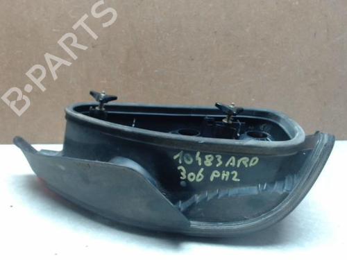 Used Right taillight PEUGEOT 306 (7B, N3, N5) 1.8 ST (101 hp) 31237396
