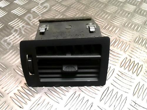 Rejilla aireadora OPEL ZAFIRA / ZAFIRA FAMILY B (A05) 1.9 CDTI (M75) (120 hp) 31228044