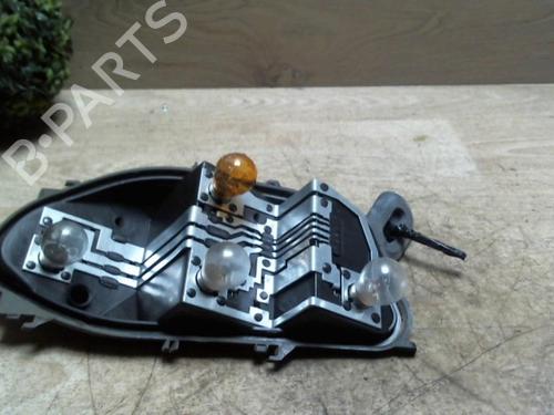 Used Licence plate light RENAULT CLIO III (BR0/1, CR0/1) 1.5 dCi (C/BR0G, C/BR1G) (68 hp) 31229642