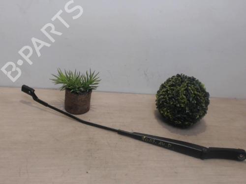 Used Front windshield wiper arm VW POLO V (6R1, 6C1) 1.4 TDI (90 hp) 25390429