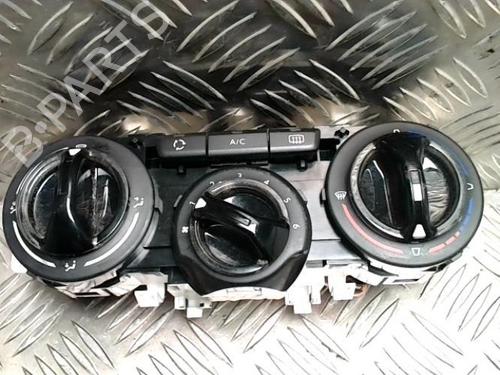 Climate control PEUGEOT 208 I (CA_, CC_) 1.2 VTI 82 | BP28594332I5