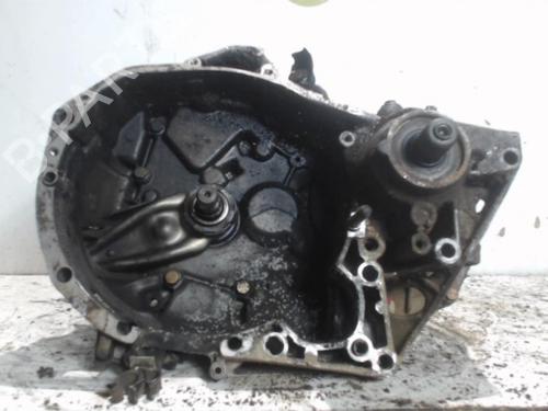 Used Gearbox RENAULT RAPID Box Body/MPV (F40_, G40_) 1.1 (F401) (45 hp) 25412672