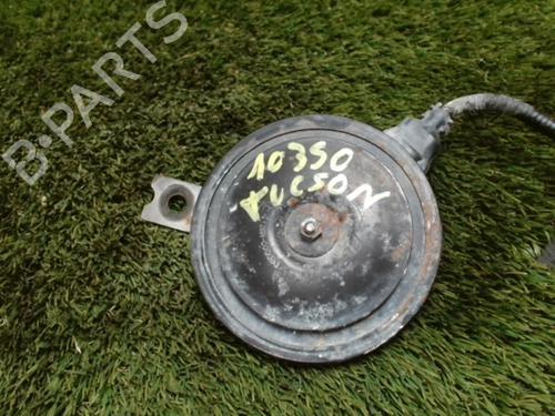 Used Horn HYUNDAI TUCSON (JM) 2.0 CRDi All-wheel Drive (136 hp) 29074811