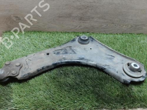 Used Right front suspension arm MERCEDES-BENZ E-CLASS (W210) E 290 Turbo-D (210.017) (129 hp) 31226979