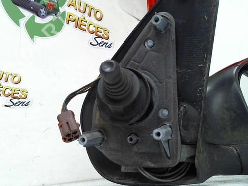 Retrovisor derecho PEUGEOT 206 Hatchback (2A/C) 1.6 i | BP25400952C27 