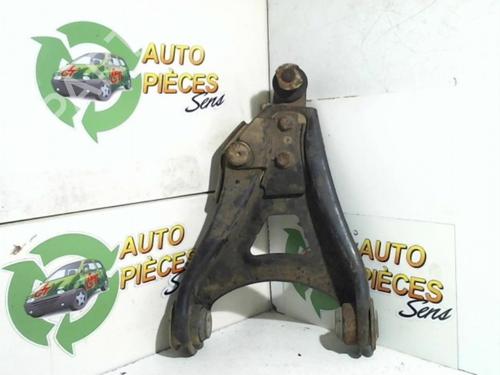 Querlenker links vorne RENAULT CLIO II (BB_, CB_) 1.9 D (B/CB0J) | BP25399751M12 