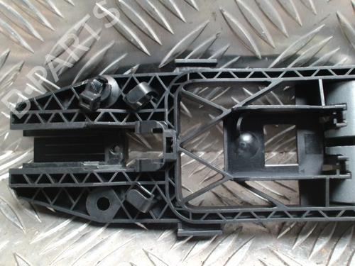 Front left exterior door handle SEAT ARONA (KJ7, KJP) 1.0 TSI | BP31238555C128