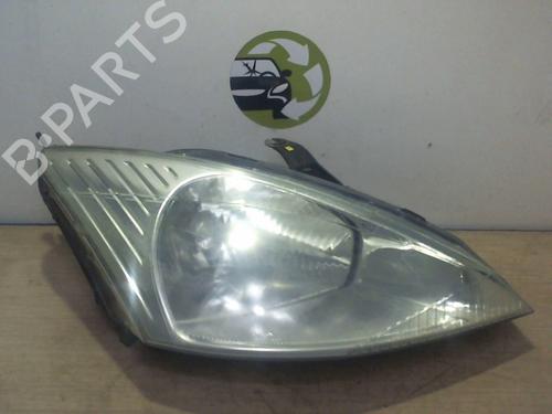 Used Right headlight FORD FOCUS I Turnier (DNW) 1.6 16V (100 hp) 31218840