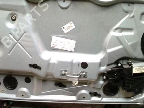 Rudehejsemekanisme Højre foran VW POLO IV (9N_, 9A_) 1.4 16V | BP29578522C23 