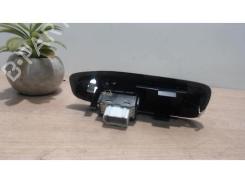 Right front window switch PEUGEOT 208 I (CA_, CC_) 1.2 VTI 82 | BP25412683I26