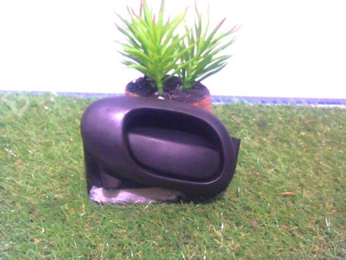 Used Front left interior door handle PEUGEOT 206+ (2L_, 2M_) 1.4 HDi eco 70 (68 hp) 25395188