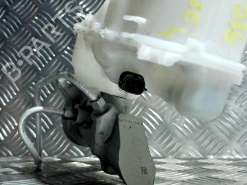 Brake master cylinder RENAULT MEGANE IV Grandtour (K9A/M/N_) 1.3 TCe 160 (K9NC) | BP31235007M77