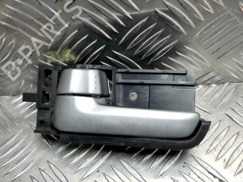 Used Front left interior door handle SUZUKI SWIFT III (MZ, EZ) 1.3 DDiS (RS413D) (75 hp) 31233025