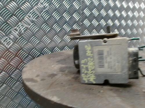 Used ABS pump ABS pump RENAULT MASTER II Platform/Chassis (ED/HD/UD) 2.5 dCi 120 (ED0M, ED0U, ED0W, ED4M, ED8M, ED8W, HD0M,... (115 hp) 33690649 33690649
