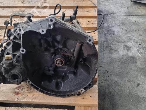 Used Gearbox PEUGEOT 106 II (1A_, 1C_) 1.1 i (60 hp) 25423895