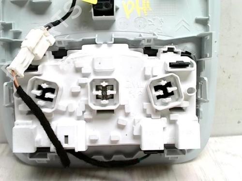 Interior roof light PEUGEOT 208 I (CA_, CC_) 1.2 VTI 82 | BP28358104I8