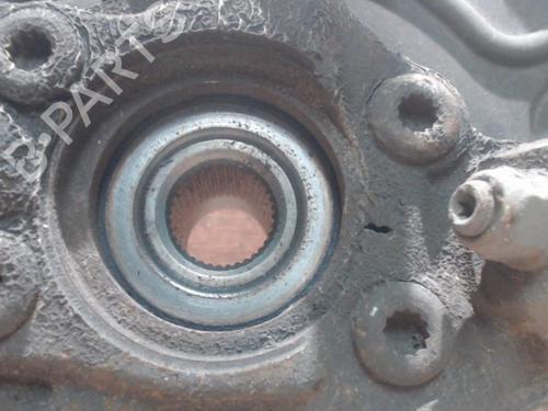 Right front steering knuckle VW CADDY III MPV (2KB, 2KJ, 2CB, 2CJ) 1.9 TDI | BP31233352M26